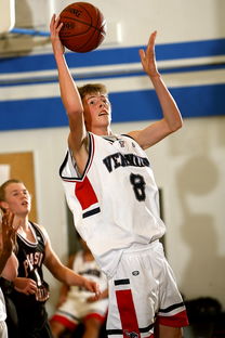 爱游戏体育平台-中国青少年篮球运动员身体素质发展规律及训练指导，篮球运动员身体素质训练包括哪几点